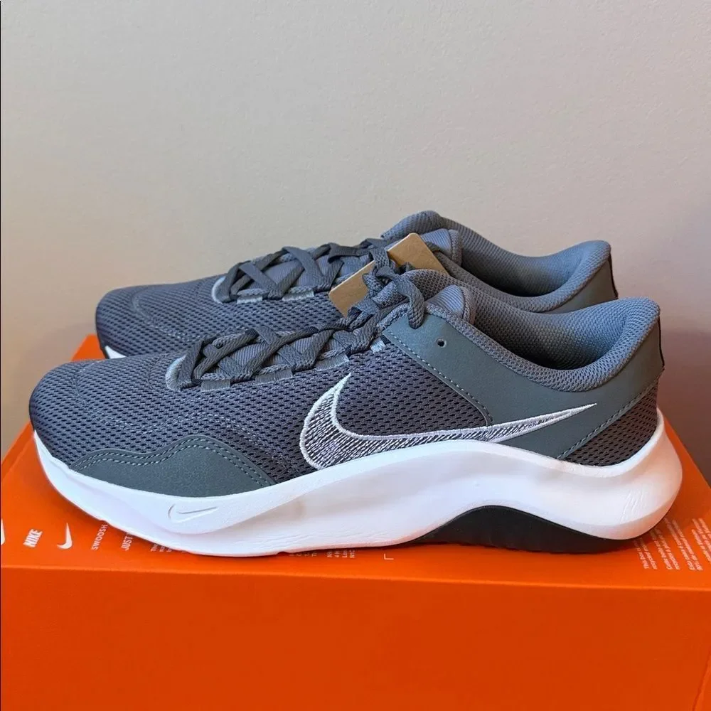 Nike Legend Essential 3 Smoke Grey DM1120-002 Men’s Size 9.5